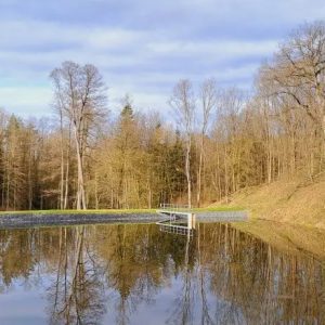 Lesy ČR obnovily dvě historické vodní nádrže a tůň na Plzeňsku